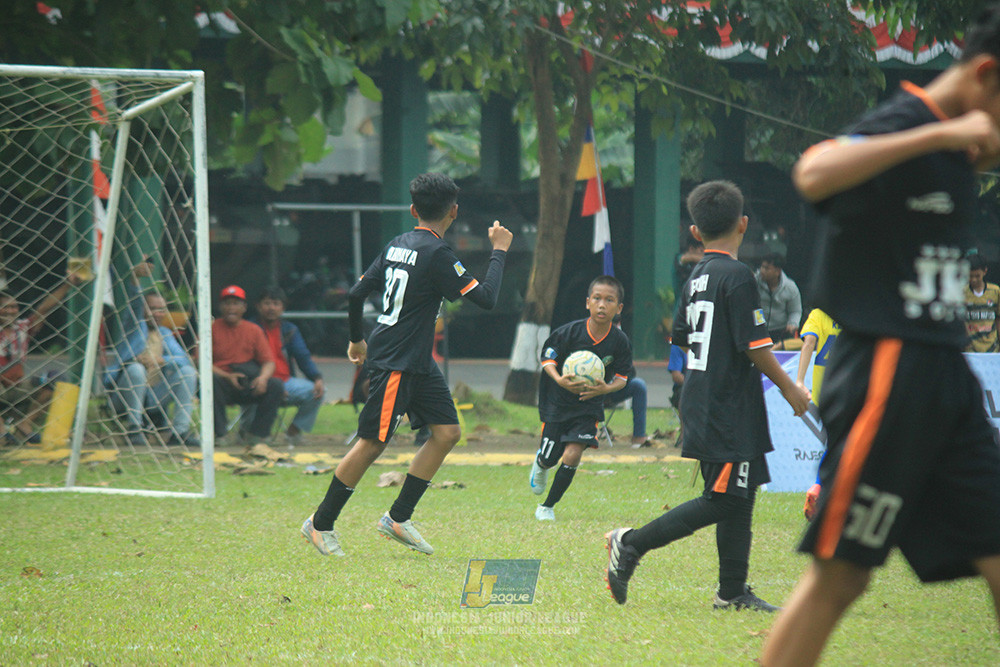 ijl u12 100825 jips soccer vs brazillian soccer bintaro