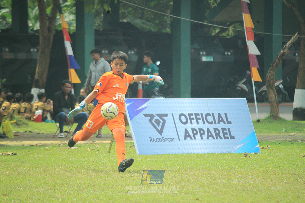 ijl u12 100825 jips soccer vs brazillian soccer bintaro