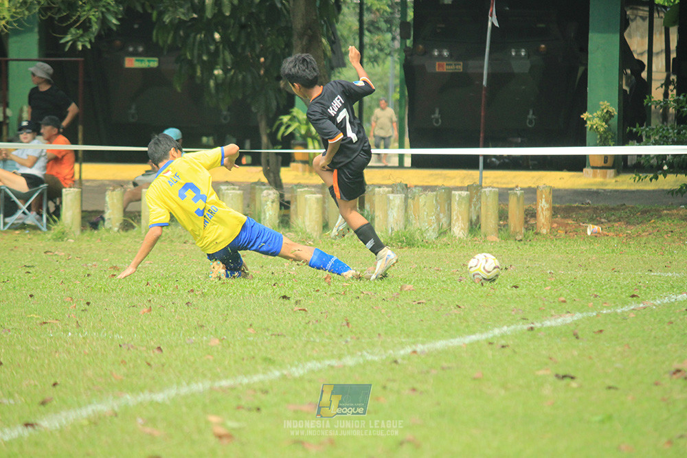 ijl u12 100825 jips soccer vs brazillian soccer bintaro