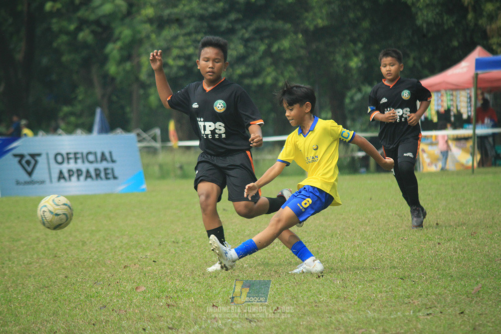 ijl u12 100825 jips soccer vs brazillian soccer bintaro