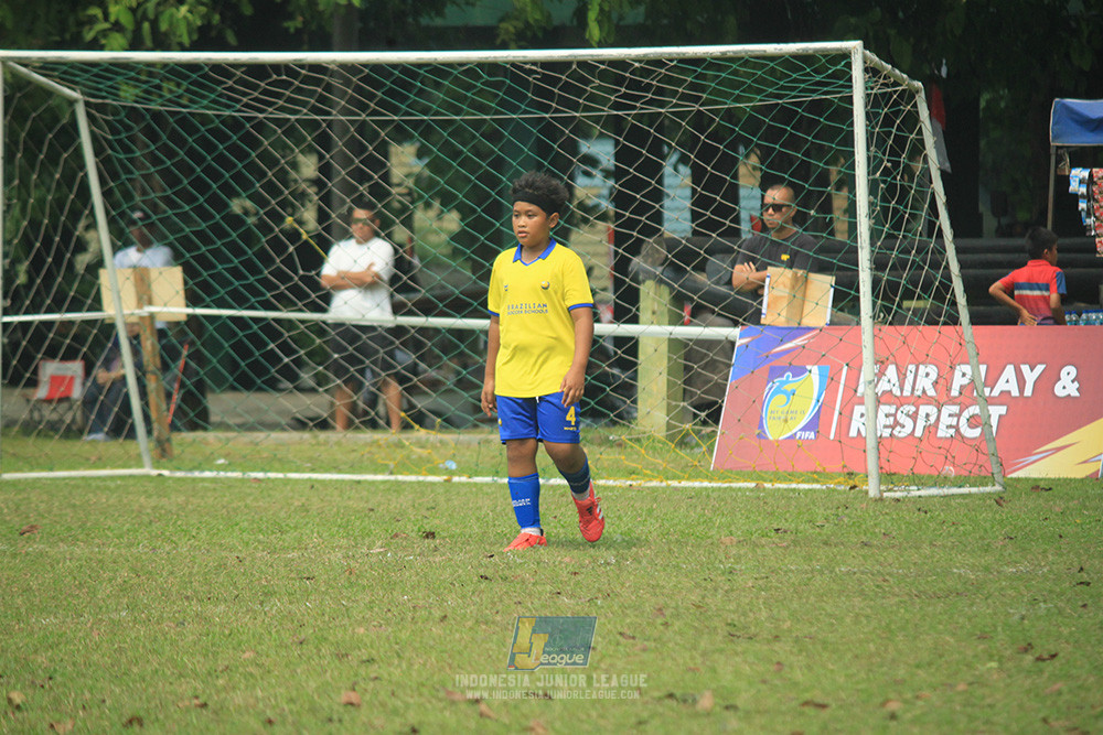 ijl u12 100825 jips soccer vs brazillian soccer bintaro