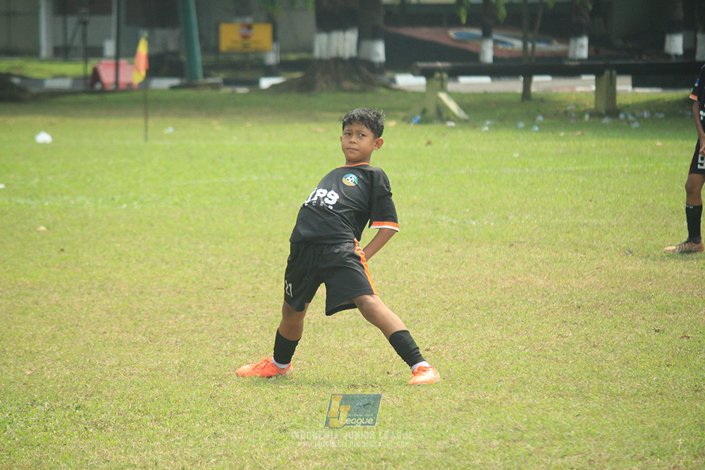 ijl u12 100825 jips soccer vs brazillian soccer bintaro