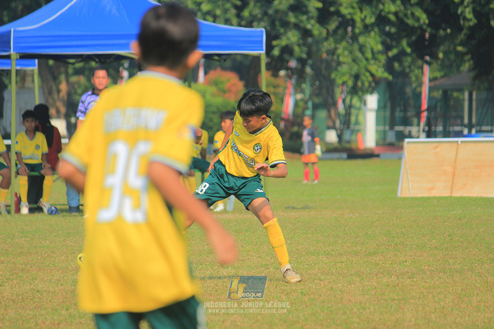 ijl u12 100825 nusantara 2004 vs maesa pararaider