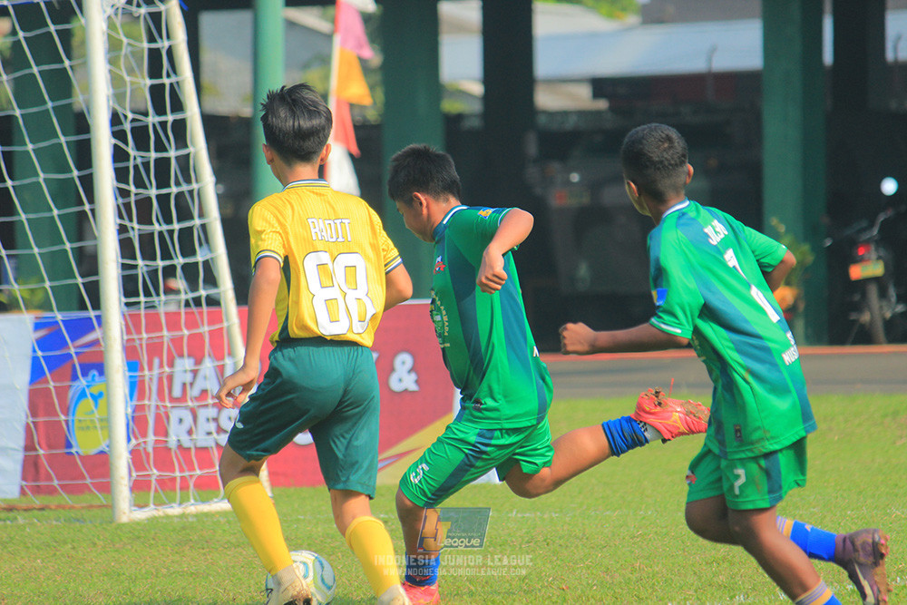 ijl u12 100825 nusantara 2004 vs maesa pararaider