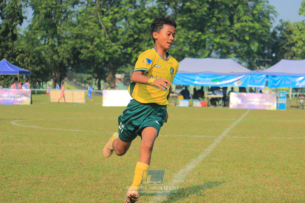 ijl u12 100825 nusantara 2004 vs maesa pararaider