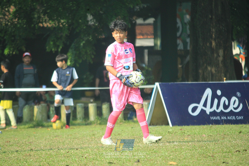 ijl u12 100825 wins soccer school vs endang witarsa ss