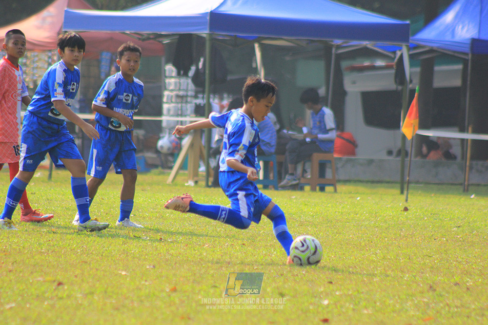 ijl u12 100825 wins soccer school vs endang witarsa ss