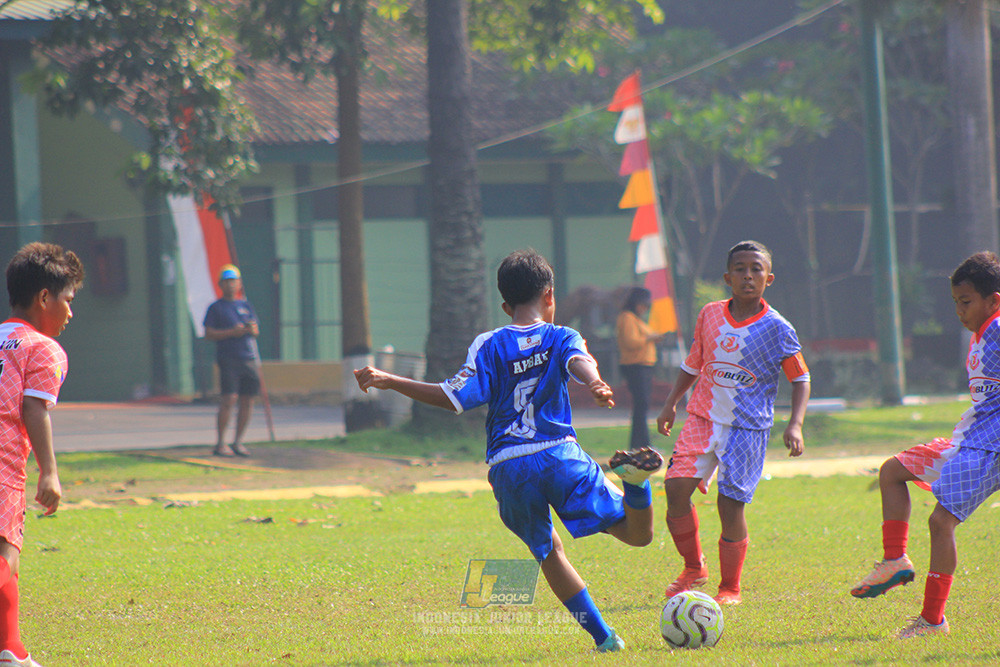 ijl u12 100825 wins soccer school vs endang witarsa ss