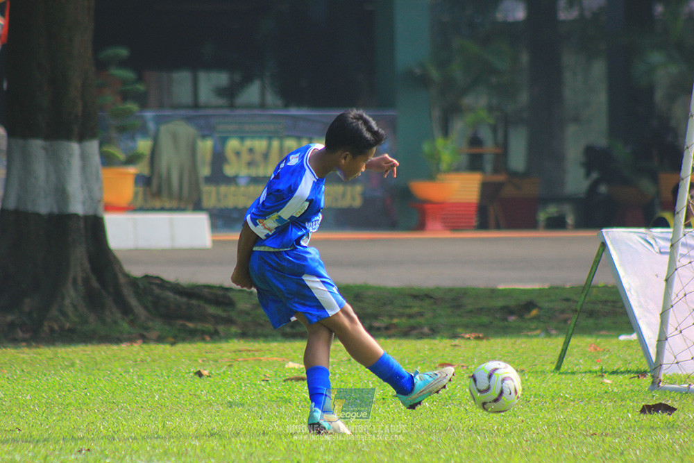 ijl u12 100825 wins soccer school vs endang witarsa ss