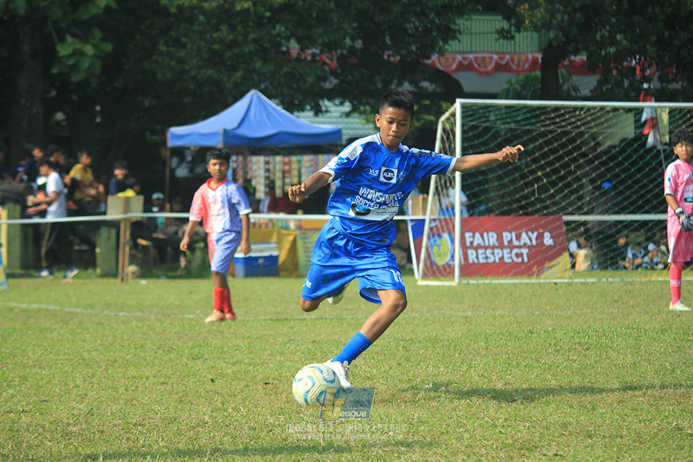 ijl u12 100825 wins soccer school vs endang witarsa ss