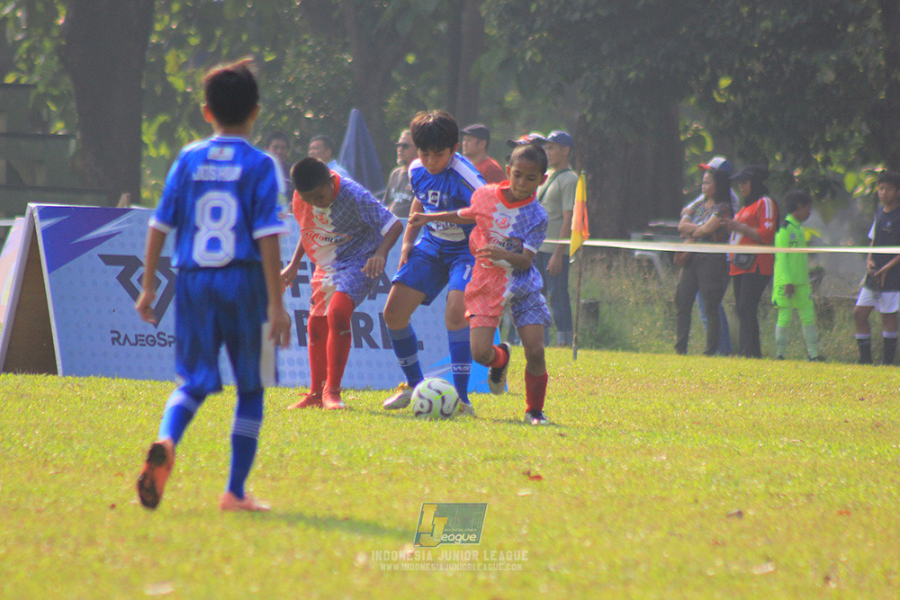 ijl u12 100825 wins soccer school vs endang witarsa ss