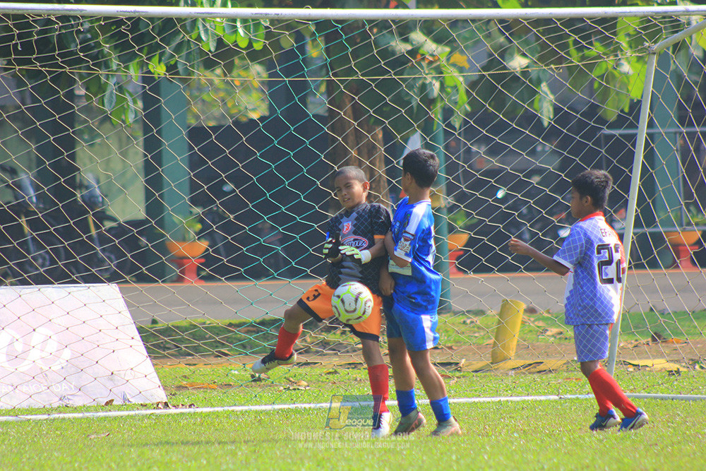 ijl u12 100825 wins soccer school vs endang witarsa ss