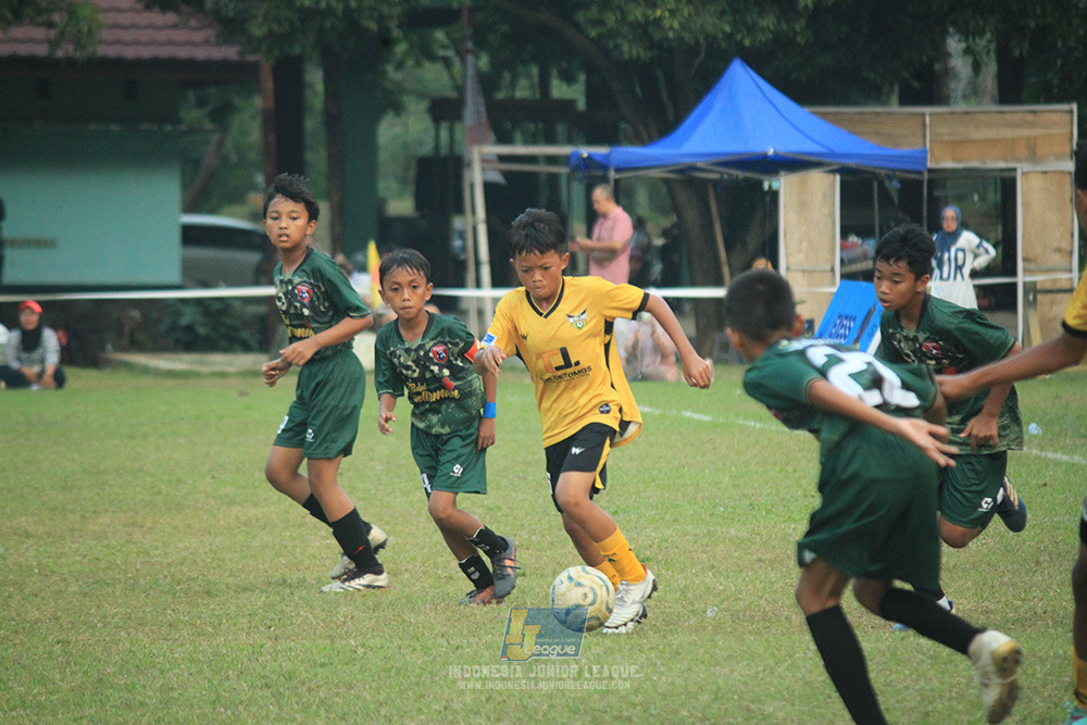 ijl u12 100825 wiradhika soccer vs newland fa
