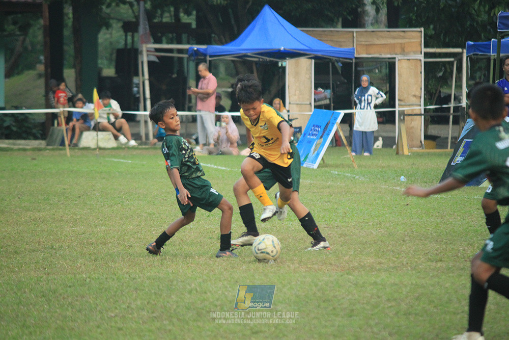 ijl u12 100825 wiradhika soccer vs newland fa