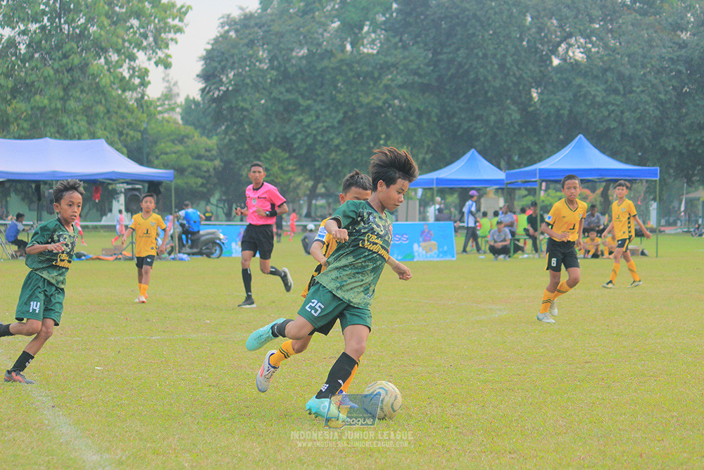 ijl u12 100825 wiradhika soccer vs newland fa