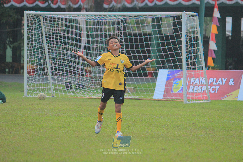 ijl u12 100825 wiradhika soccer vs newland fa