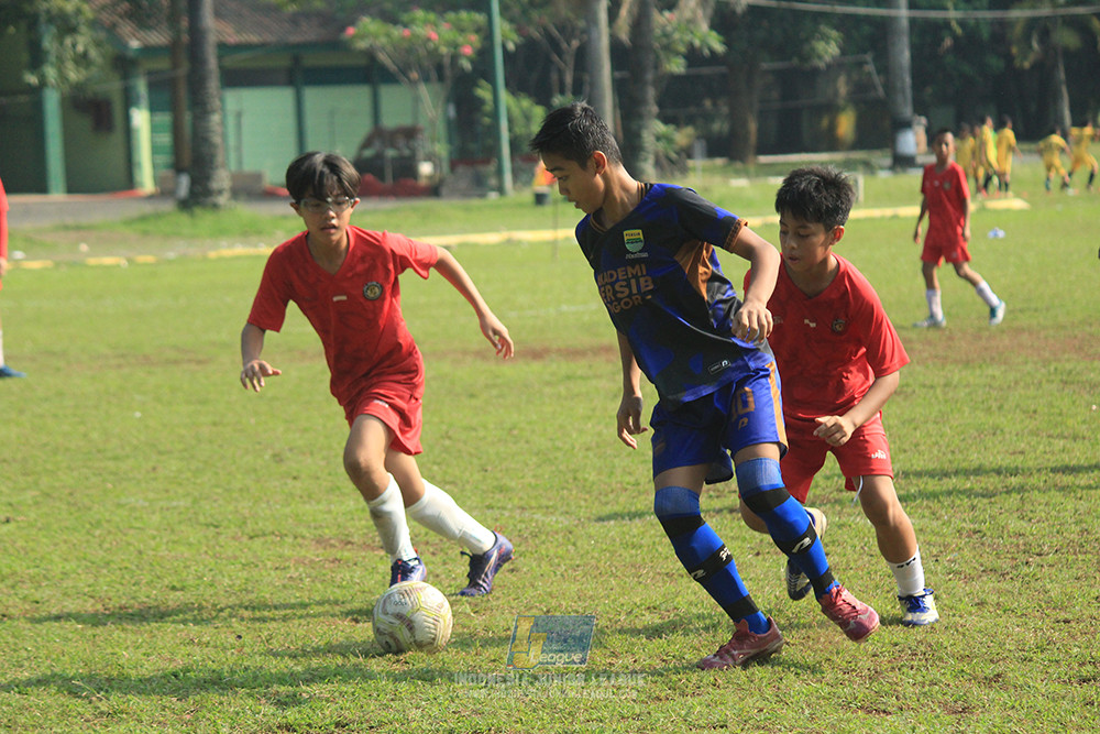 ijl u12 121025 akademi persib bogor vs shin taeyong academy
