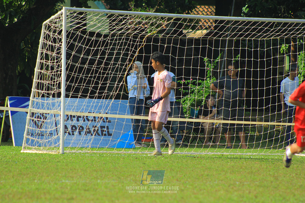 ijl u12 121025 akademi persib bogor vs shin taeyong academy