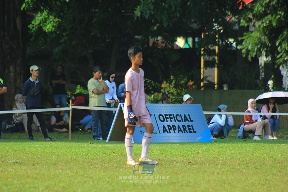 ijl u12 121025 akademi persib bogor vs shin taeyong academy