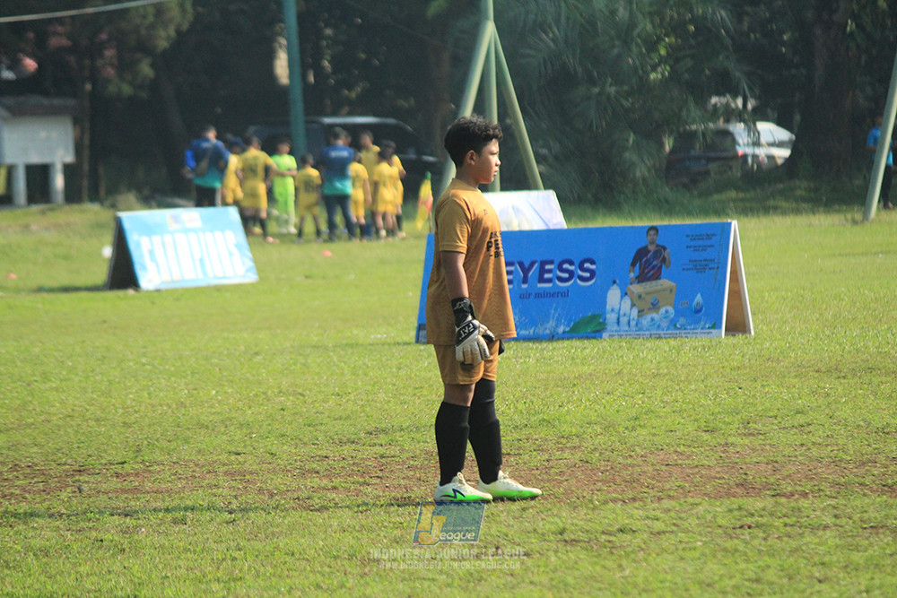ijl u12 121025 akademi persib bogor vs shin taeyong academy
