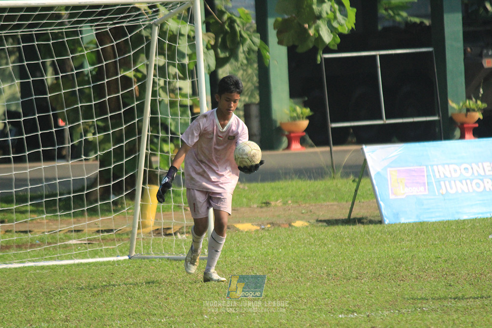 ijl u12 121025 akademi persib bogor vs shin taeyong academy