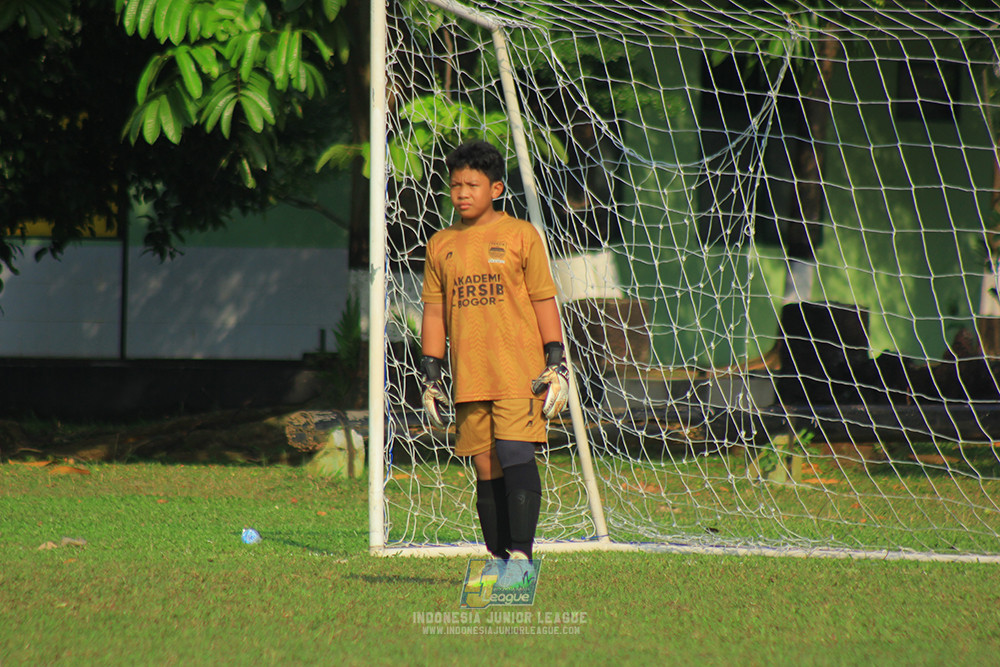 ijl u12 121025 akademi persib bogor vs shin taeyong academy