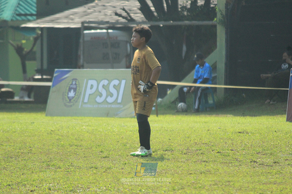 ijl u12 121025 akademi persib bogor vs shin taeyong academy