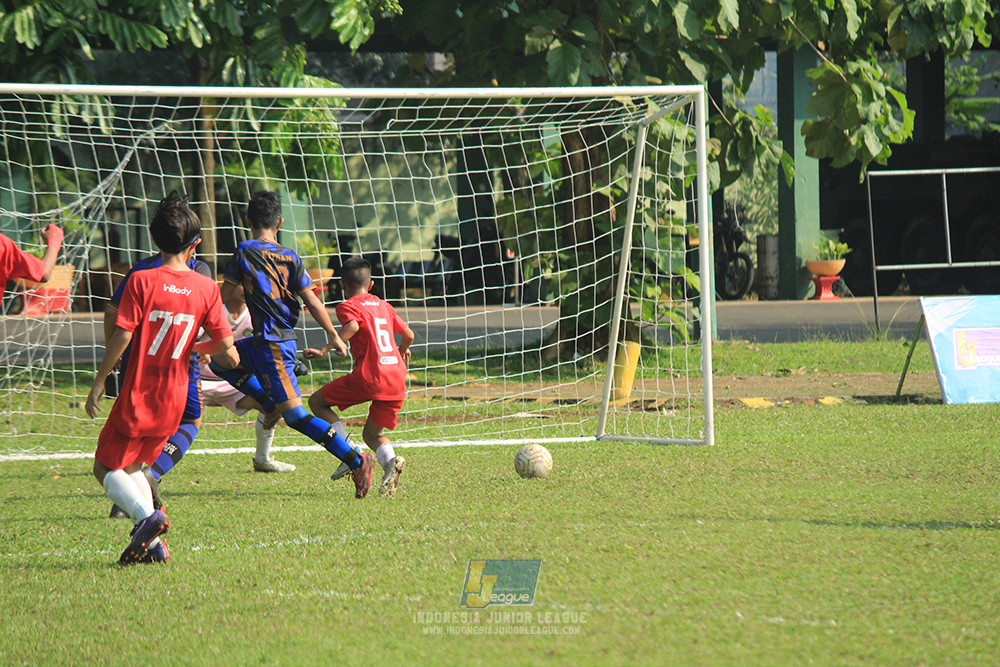 ijl u12 121025 akademi persib bogor vs shin taeyong academy