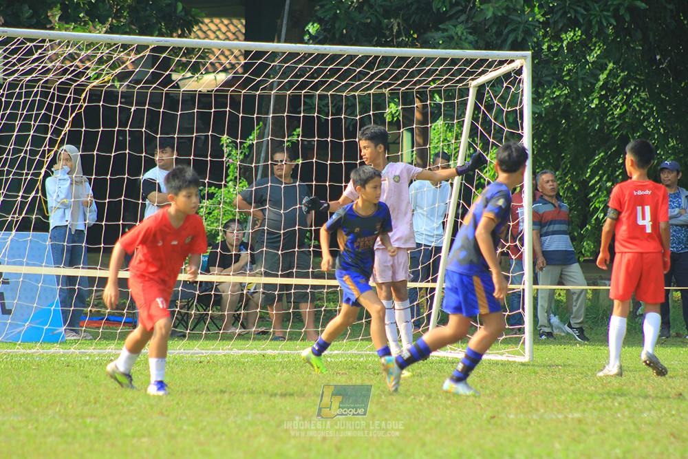 ijl u12 121025 akademi persib bogor vs shin taeyong academy