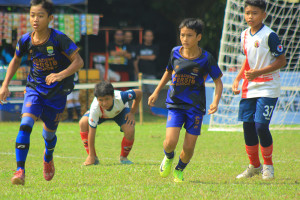 [IJL-U12 121025] BINNA BANUA FC RED VS AKADEMI PERSIB BOGOR