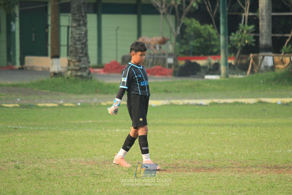ijl u12 121025 brazillian soccer depok vs binna banua fc blue
