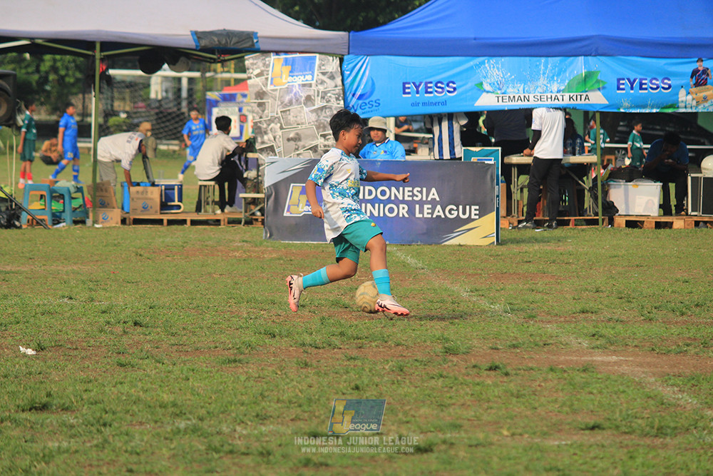 ijl u12 121025 brazillian soccer depok vs binna banua fc blue