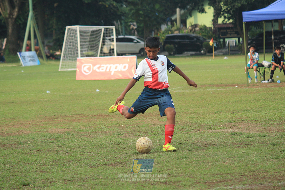 ijl u12 121025 brazillian soccer depok vs binna banua fc blue