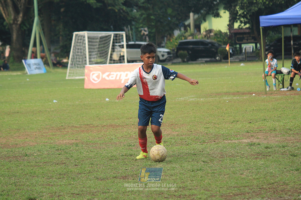 ijl u12 121025 brazillian soccer depok vs binna banua fc blue