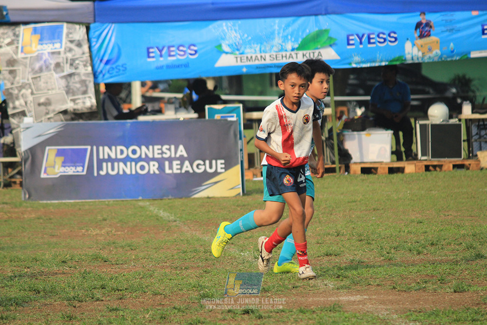 ijl u12 121025 brazillian soccer depok vs binna banua fc blue