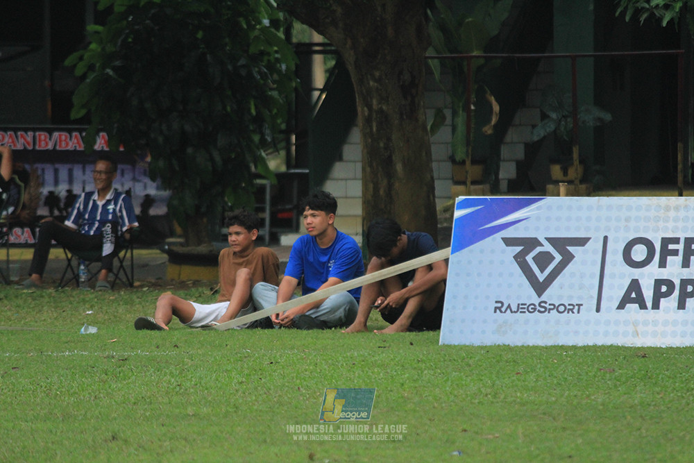 ijl u12 121025 brazillian soccer depok vs binna banua fc blue