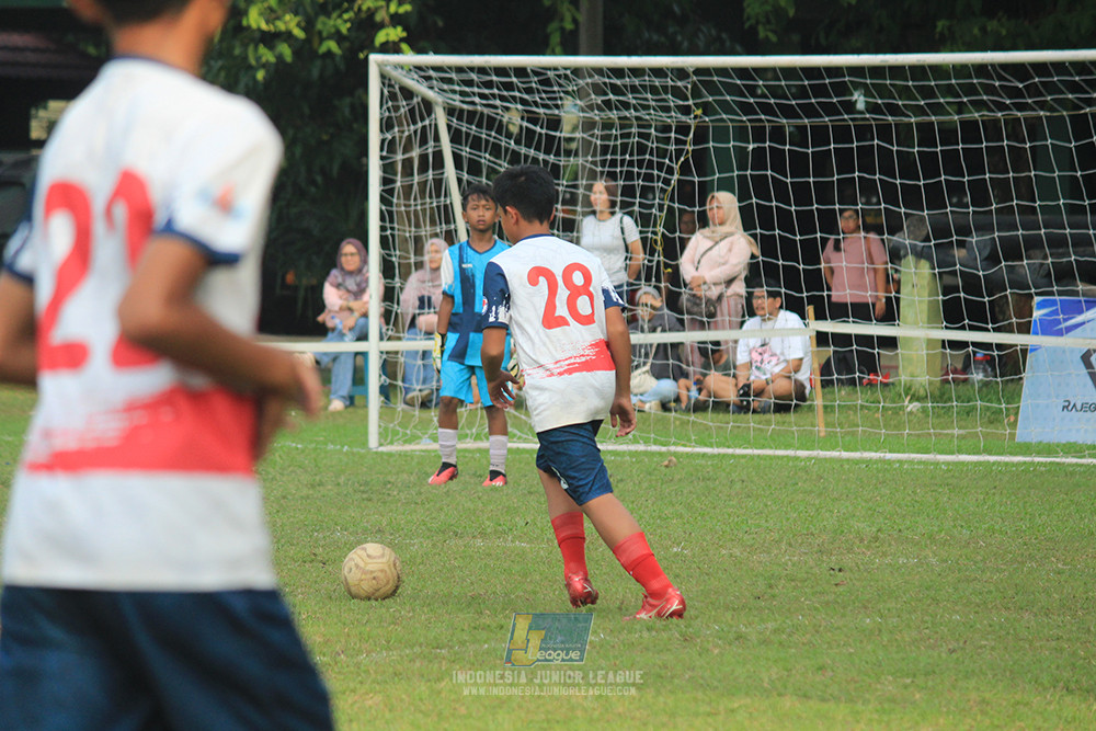 ijl u12 121025 brazillian soccer depok vs binna banua fc blue