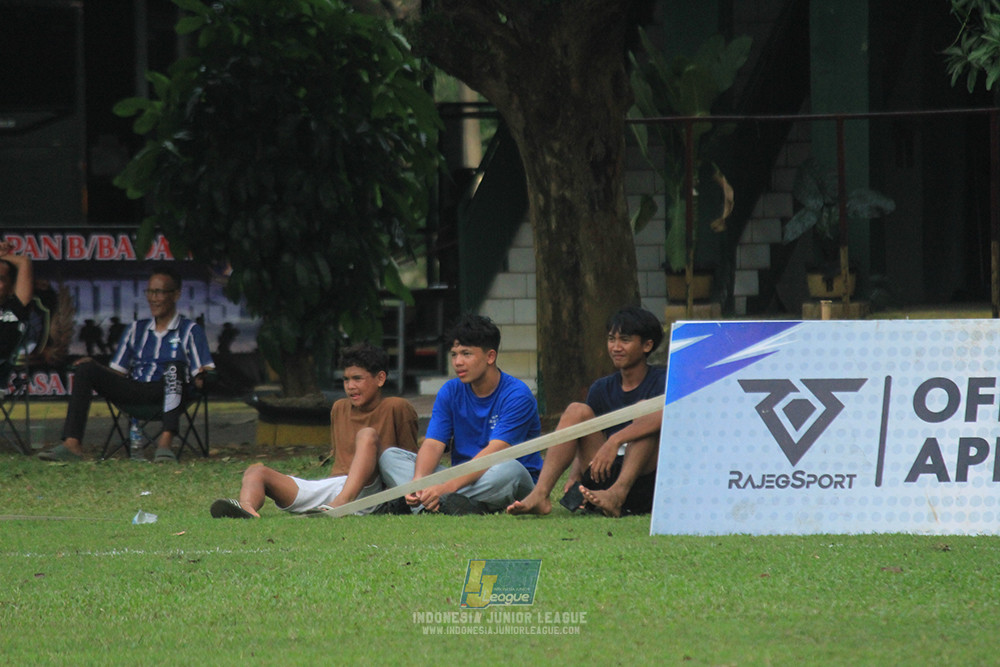 ijl u12 121025 brazillian soccer depok vs binna banua fc blue