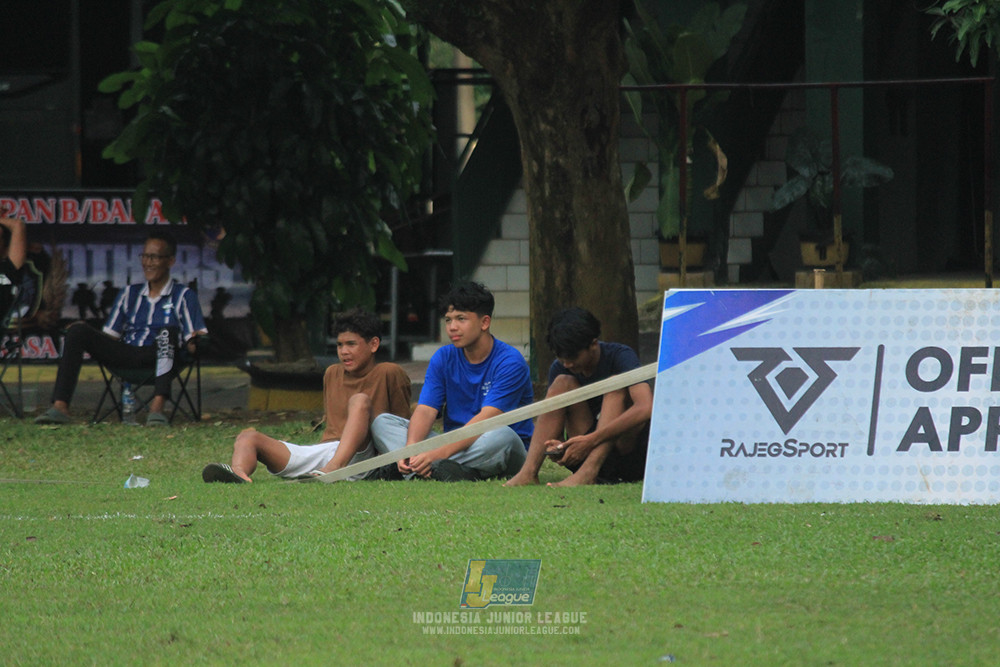 ijl u12 121025 brazillian soccer depok vs binna banua fc blue