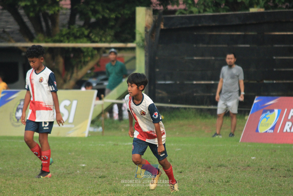 ijl u12 121025 brazillian soccer depok vs binna banua fc blue