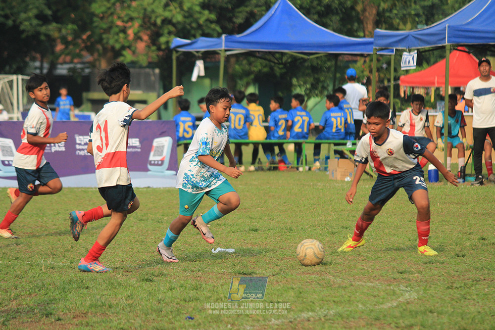 ijl u12 121025 brazillian soccer depok vs binna banua fc blue