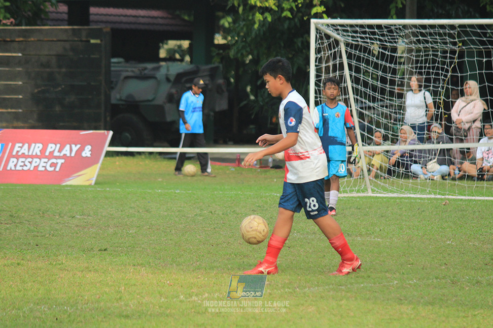 ijl u12 121025 brazillian soccer depok vs binna banua fc blue