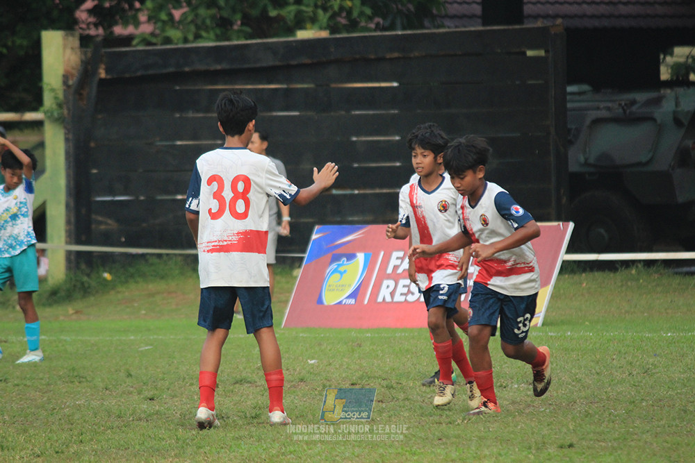 ijl u12 121025 brazillian soccer depok vs binna banua fc blue
