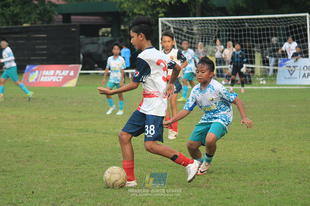 ijl u12 121025 brazillian soccer depok vs binna banua fc blue