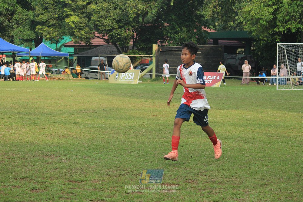ijl u12 121025 brazillian soccer depok vs binna banua fc blue