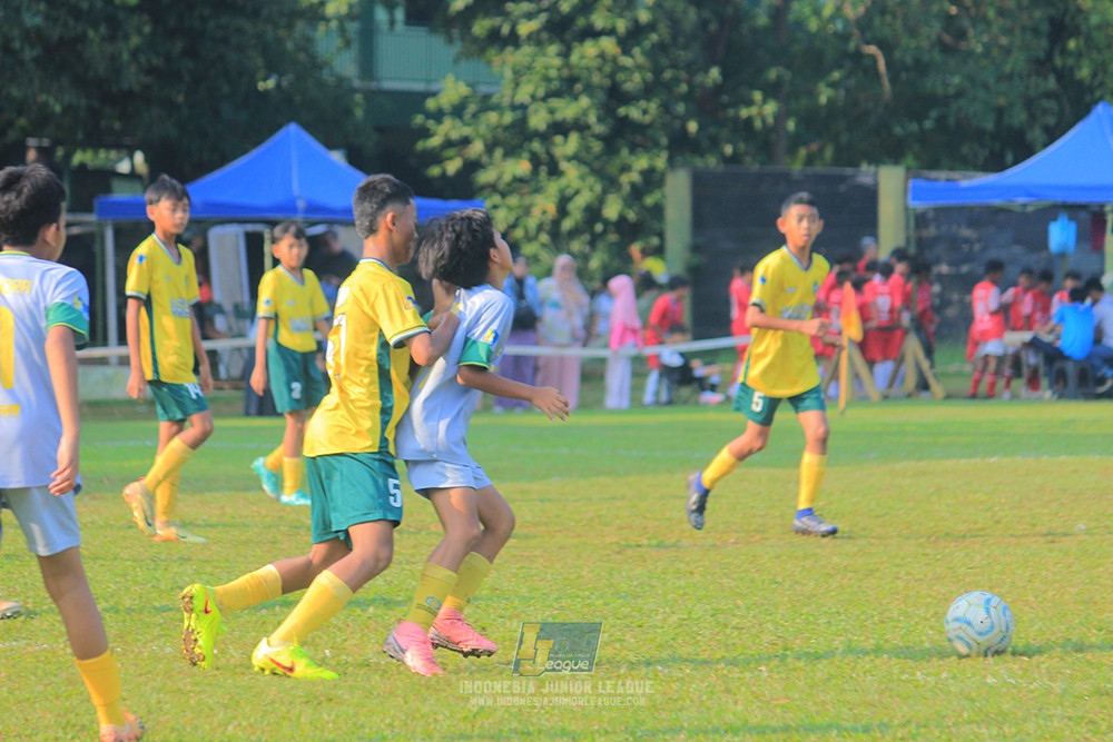 ijl u12 121025 brazillian soccer lfa vs maesa pararaider