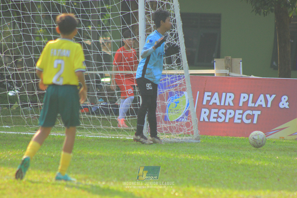 ijl u12 121025 brazillian soccer lfa vs maesa pararaider
