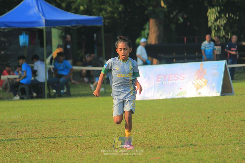ijl u12 121025 brazillian soccer lfa vs maesa pararaider