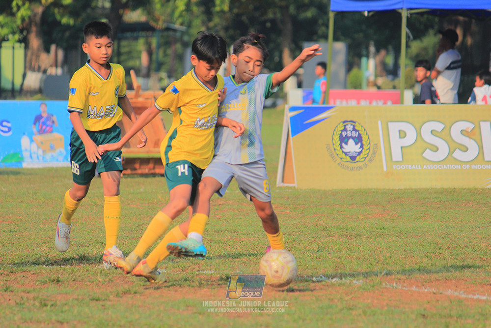 ijl u12 121025 brazillian soccer lfa vs maesa pararaider