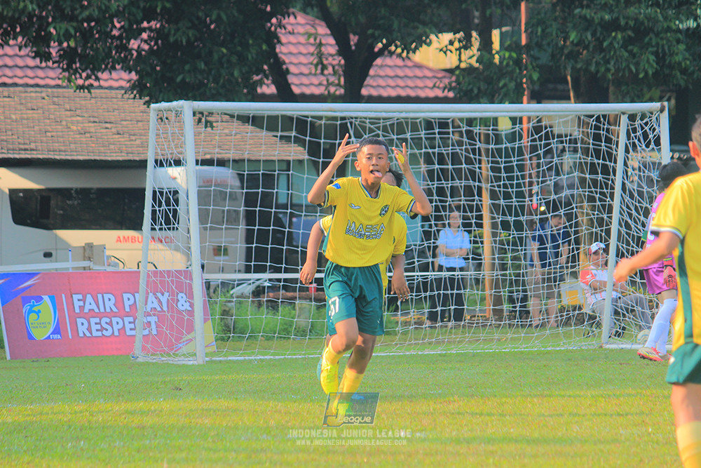 ijl u12 121025 brazillian soccer lfa vs maesa pararaider